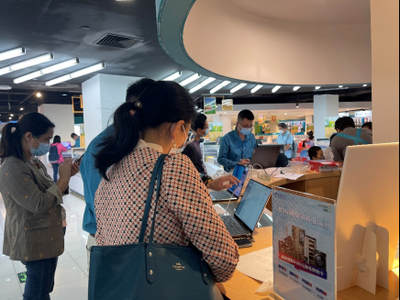 深圳消費電子和家電補貼啟動首日 市民熱情高漲，商家競相發力，電子產品銷售迎來熱潮